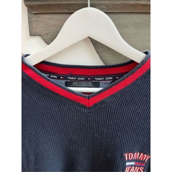 Tommy Hilfiger Jeans Vintage Navy Sweater sz M - Picture 2 of 7